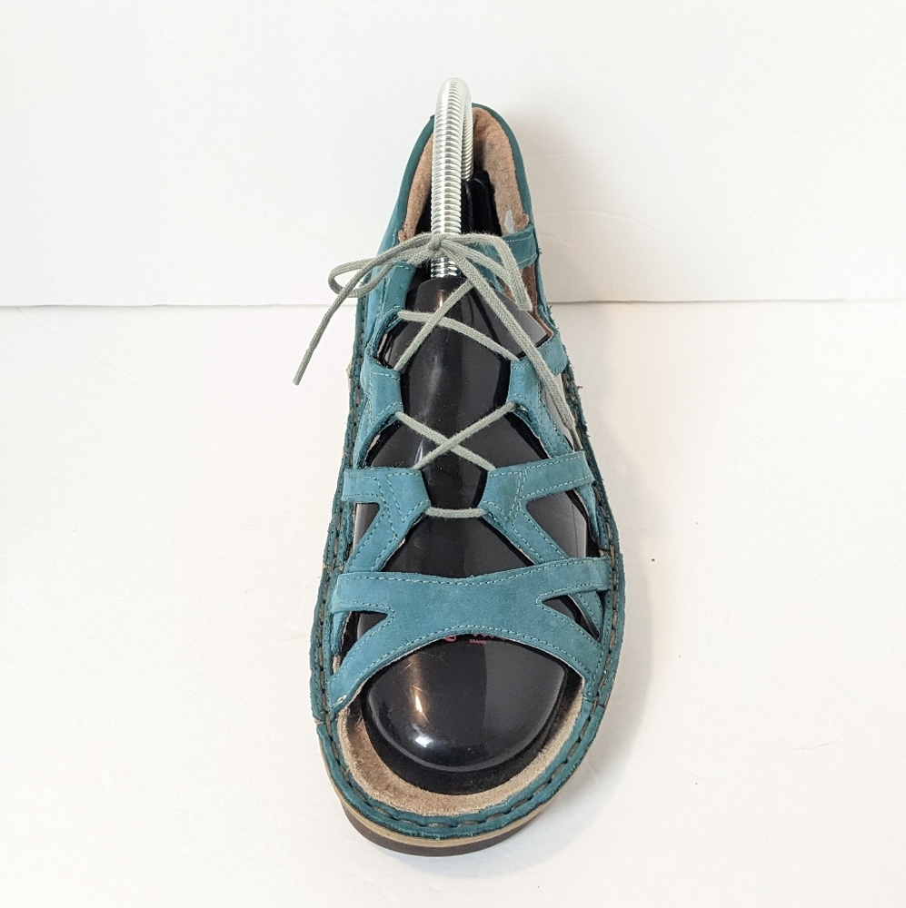 Naot Yarrow lace up sandals - Picture 10 of 16